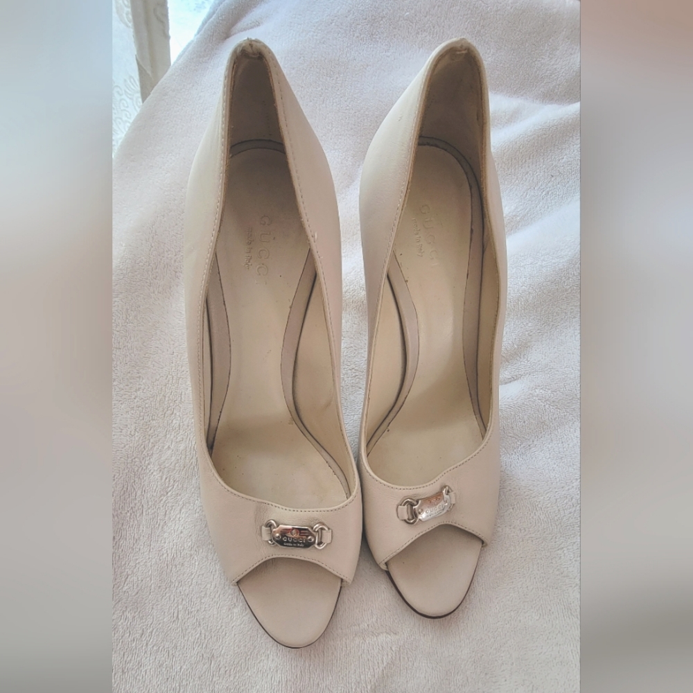 Gucci heels